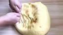 红薯不要煮粥了，教你做红薯馒头，松软香甜，表皮光滑不起泡