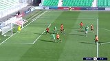 下半场补时第1分钟圣埃蒂安球员布安加射门-绝佳机会打偏