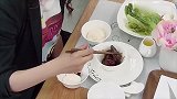 舒淇吃个饭竟成餐厅店长？黄渤当场让位，还有特殊任务