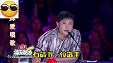 穿裙子农村妹，演唱三首歌曲，最后一首《多情的牵挂》好听