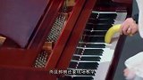 郎朗教弹钢琴，谁听到关晓彤问的4个字贾玲对她的评价太真实了