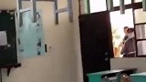 过了高三还想读书，门都没有，老师直接断了后路