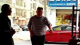 果然女儿是爸爸的小棉袄，再严肃也会不正经起来！
