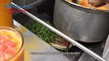 印度街头苏打水猎奇新喝法，小杯绿水弹配气泡水，一口下去太刺激