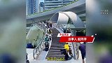 大学生租车跑兼职车被偷，遭老板索赔，崩溃发声：为什么不偷电池