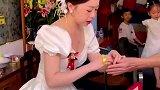 女孩出嫁父母嫁妆给足安全感