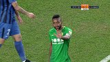 黄潜神锋仍在寻觅中超第一球 禁区外低射滑门而过