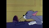 猫和老鼠：杰瑞隐身了，给汤姆吓到了，以为自己撞鬼了