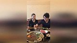 没提行李被骂怕了？郎朗特意晒给老婆夹菜视频
