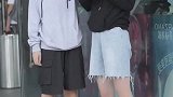 小鹿似乎家里有一个矿