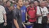 韦世豪在徽青赛支持老家球队