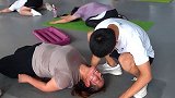感谢 嫂子撑不住了！