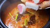 自己在家里，也能做出好吃的砂锅米线，简单易学