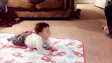家庭幽默录像 -超萌小宝宝搞笑视频集锦， 真心笑抽了