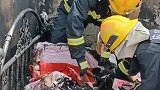 江苏南通：高考当日，家长为孩子烧香祈福竟把家烧了