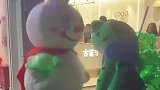 你说你惹她干嘛啊