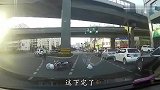 爆笑：我愿用我兄弟单身两年，换小姐姐上我的车子
