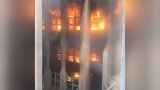 温州瑞安市东山电镀厂起火 几十米宽的烟柱数里外可见