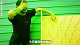 小伙5美元挑战露营，风吹日晒，最后还能这样