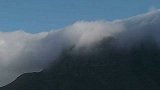 旅游-自然奇观——南非桌山的瀑布云