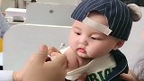 宝宝是不是没有痛感，太坚强了，打针从来不哭！