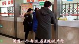 三德子拔了智齿话都说不出来，做了黄瓜炒肉片，自己却只能看着
