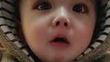 小宝宝哭的好伤心呀，看起来好可爱