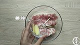 五花肉怎么做好吃学会这个做法，相信不会让你失望的