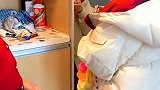 奶奶给拿了几块零钱坐公交车