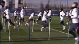 梅西最新训练视频：健身房独自恢复+参与球队合练