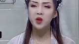 一盆她都能吃完！
