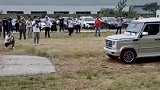 实测国产大爬坡瞬间，这不比汉兰达牛多了，别再买汉兰达了