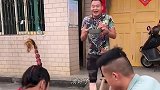 哥们的这一下，我想憋住不笑都难啊！