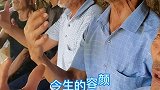 笑容可以瞒过所有人，可是心痛，瞒不过自己……