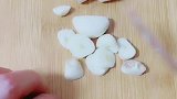 治疗灰指甲小妙招