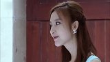 美女二人和帅哥谈事,美女诉说自己还是公主呢,真是太搞笑了