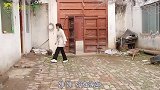 娜娜跟小雪说异地恋的坏处，小雪却不以为然，异地恋真那么难吗