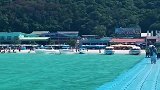 芭提雅海滩，水蓝清澈透明、沙细是冬季旅游度假胜地！