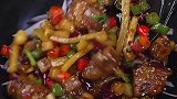 干锅排骨到底要怎样做才会外焦里嫩，回味无穷呢