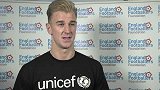 英超-1415赛季-鲁尼携威尔谢尔拍摄UNICEF宣传片 保护儿童共抗疟疾-新闻