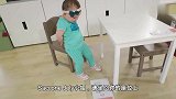 Emilia逛宜家，小家伙看中了这套家具，玩的不亦乐乎