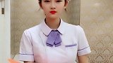 这是我们院里新来的护士小姐姐，笑起来的那一刻，实在太迷人了！