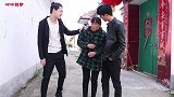 董事长回来报恩，碰见恩人被俩儿子按在地上打，怒怼：我来养