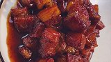 厨师长教你做砂锅红烧肉，学会这个做法，不用担心做不好红烧肉