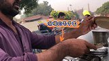 印度街头的大块羊肉饭只要四块钱？中国妹子体验印度大叔的大块羊