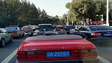 国产红旗敞篷跑车，整个街道上数它最亮眼，简直秒杀法拉利！