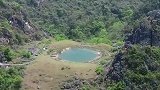 在广西天南村发现一个神秘的水潭，这么高的山顶之上，水到底从何而来？