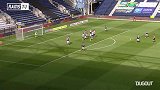 34岁鲁尼逆袭球场！轰逆天任意球 门将呆在门线上叹息