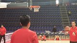 手感火热！中国女篮积极备战韩国队 黄思静投篮训练连续命中