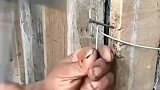 高手木工绝招就是多，简单固定有技巧，工作中很实用！